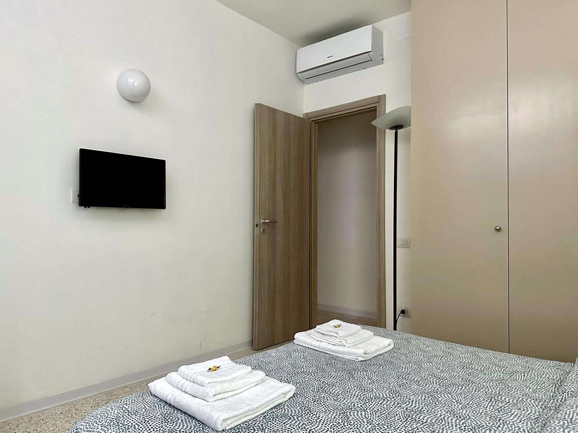 Navigli Apartments Мілан Екстер'єр фото